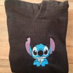 Pulover s kapuco  - Stitch